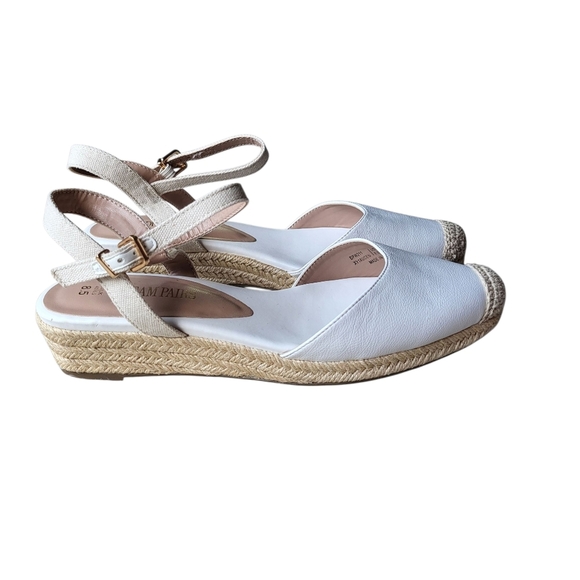 DREAM PAIRS White Ankle Strap Closed-Toe Espadrille Wedges Size 8.5 - Picture 1 of 11